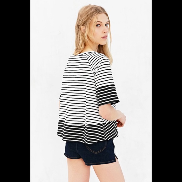 Colorblock Mixed Striped Flutter Swing T-Shirt Top - Picture 3 of 8